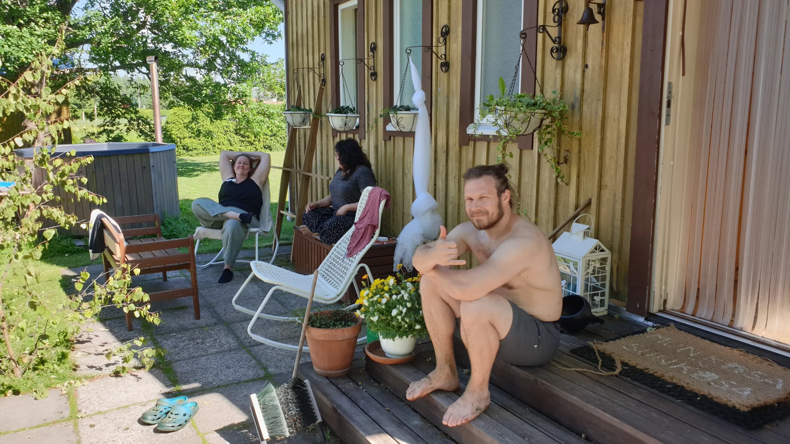 Hellepäivää viettämässä