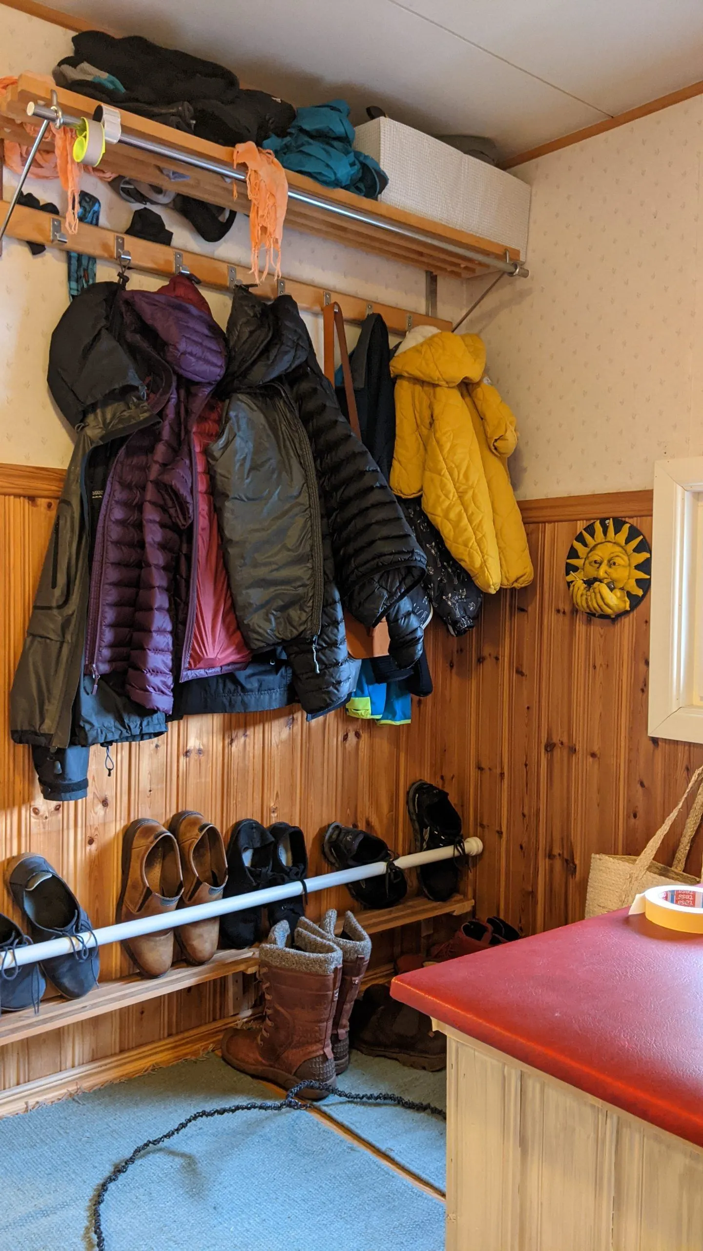 Eteisen ylätasanne ennen remppaa