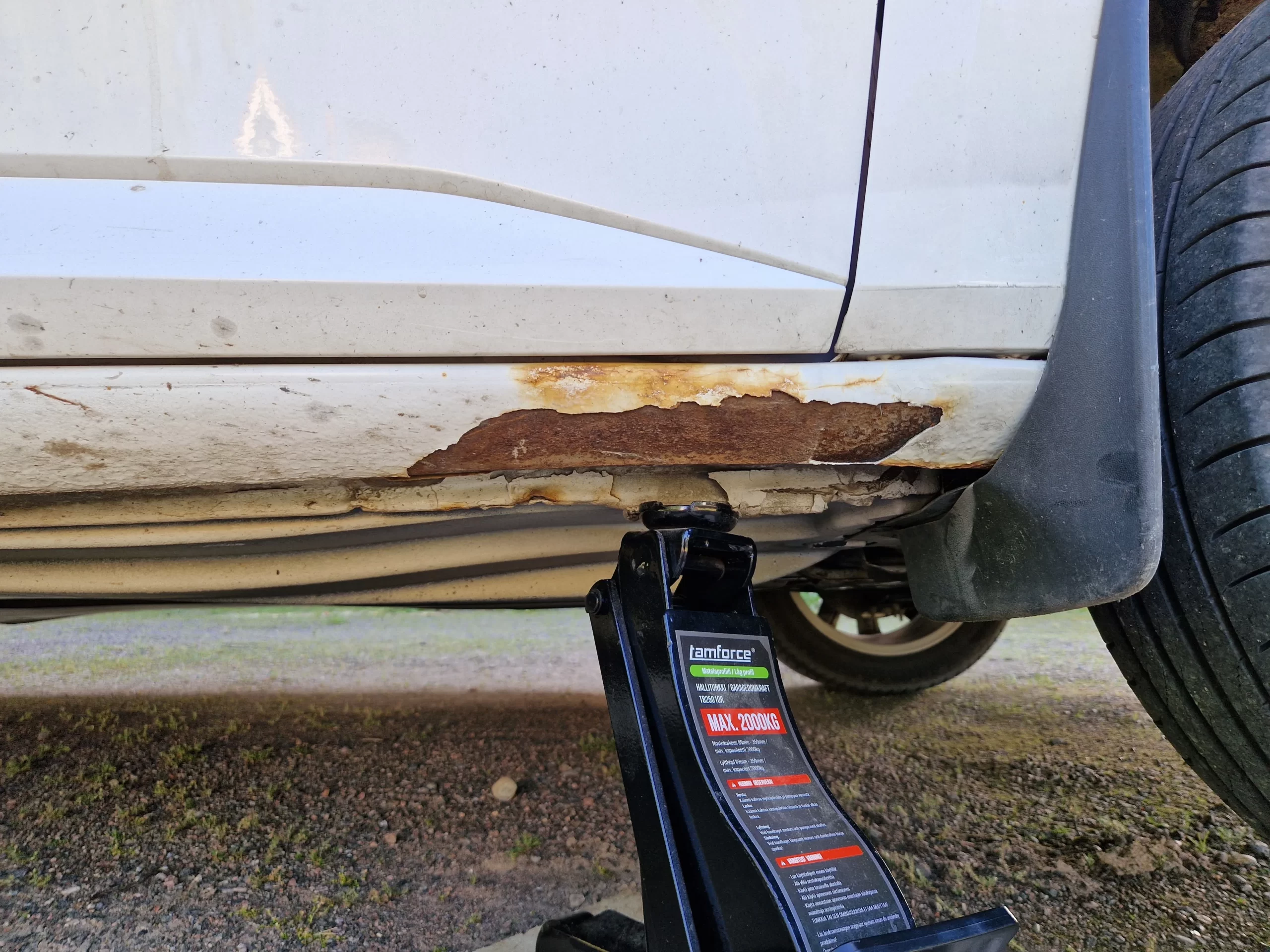 Skodan ruostevaurion korjaus